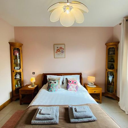 Le Hibou Heureux Bed & Breakfast Bézenac Екстериор снимка