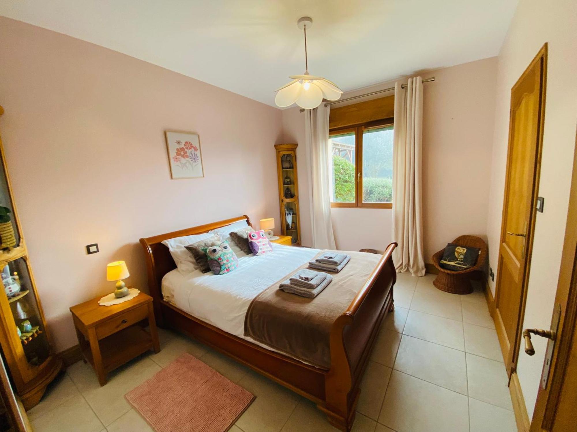 Le Hibou Heureux Bed & Breakfast Bézenac Екстериор снимка