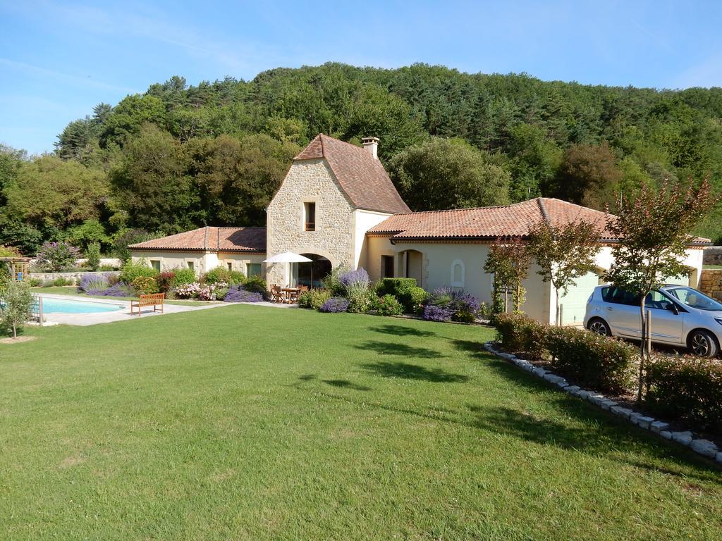 Le Hibou Heureux Bed & Breakfast Bézenac Екстериор снимка